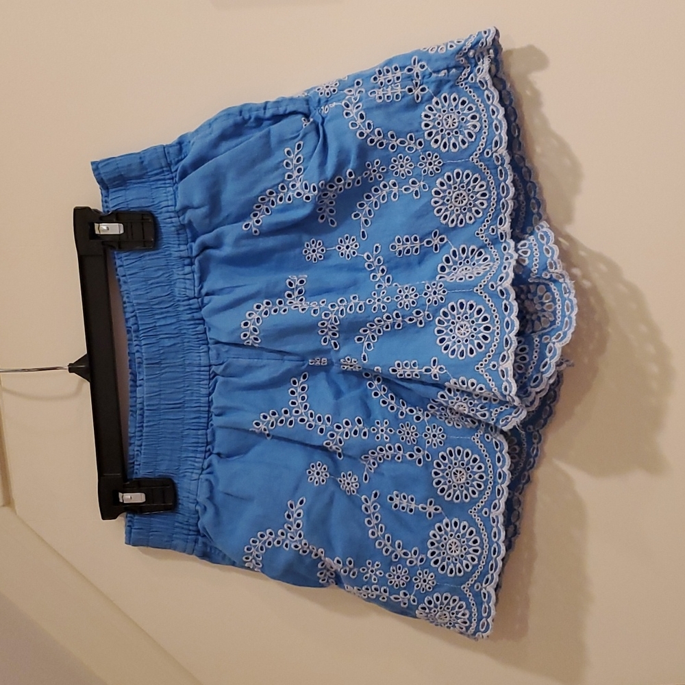 Eyelet detail shorts